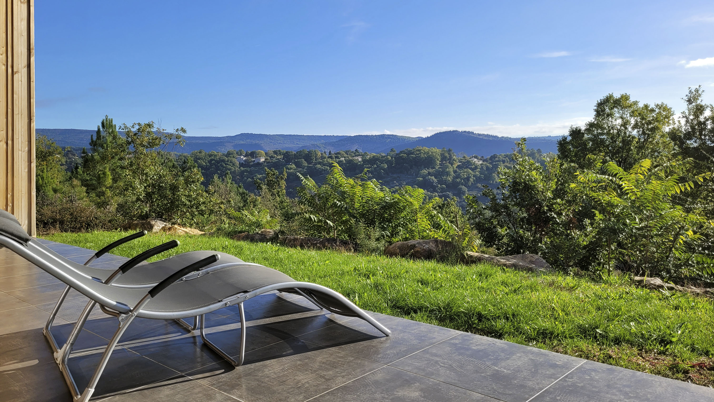 Villa-Celeste-vue-terrasse-Ardeche